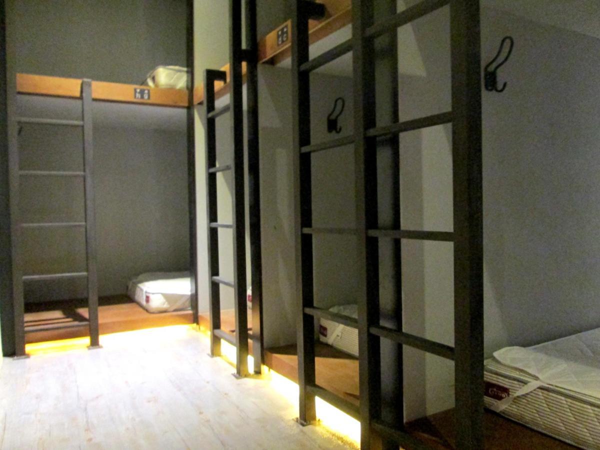 Kiwi Express Hotel-Taichung Station II Room photo