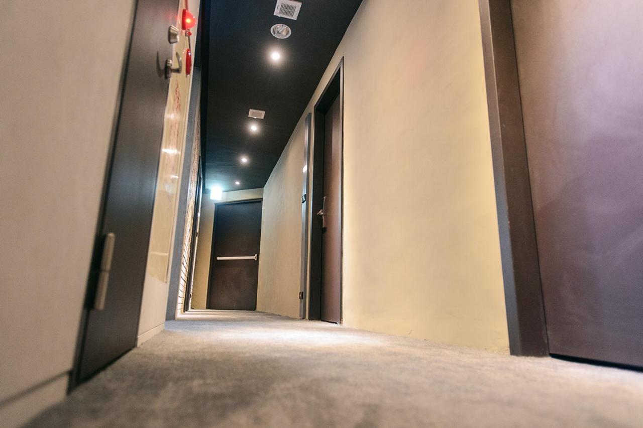 Kiwi Express Hotel-Taichung Station II Exterior photo